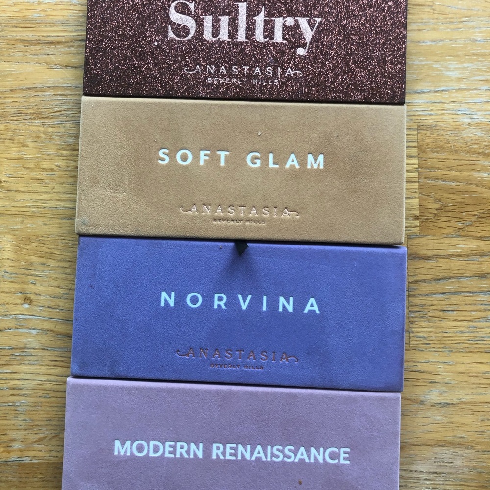 Anastasia Beverly Hills palettes